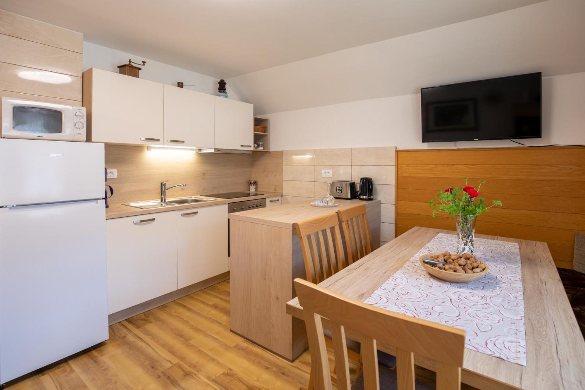 Apartmaji Prezelj Bohinj Εξωτερικό φωτογραφία